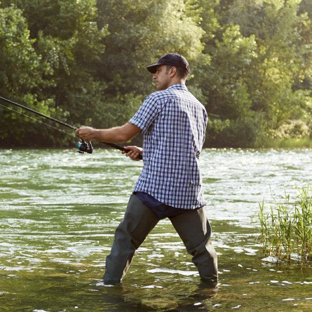 Clanmacy Wathose »(1-tlg) Anglerhose Wasserdicht PVC 70 Denier Nylon Mit Gummi Watstiefel Größe 40-47 Perfekt Watthose Und Angelhose« (set) Knieschutz,Die Einstellbaren, Lang, Rutschfeste, 100% Wasserdicht, Leicht, Robust, Super Tragekomfort, Extrem Reißfest,Rutschfest Sohle, Stiefel – Bild 7