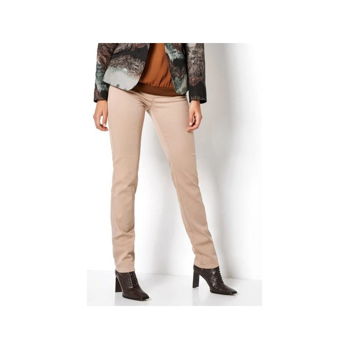 TONI Stoffhose Beige Regular (1-tlg) – Bild 2