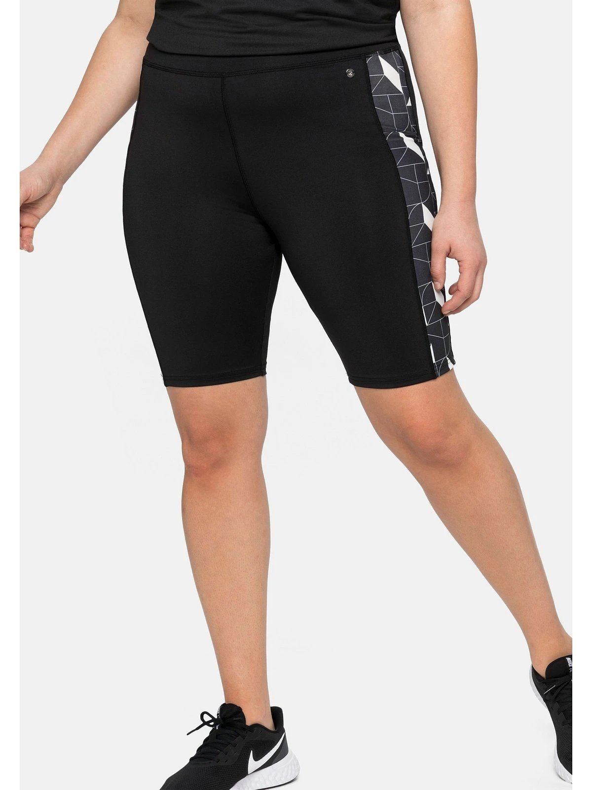 Sheego Radlerhose Radlerhose Aus Funktions-Qualität, Mit Innentasche