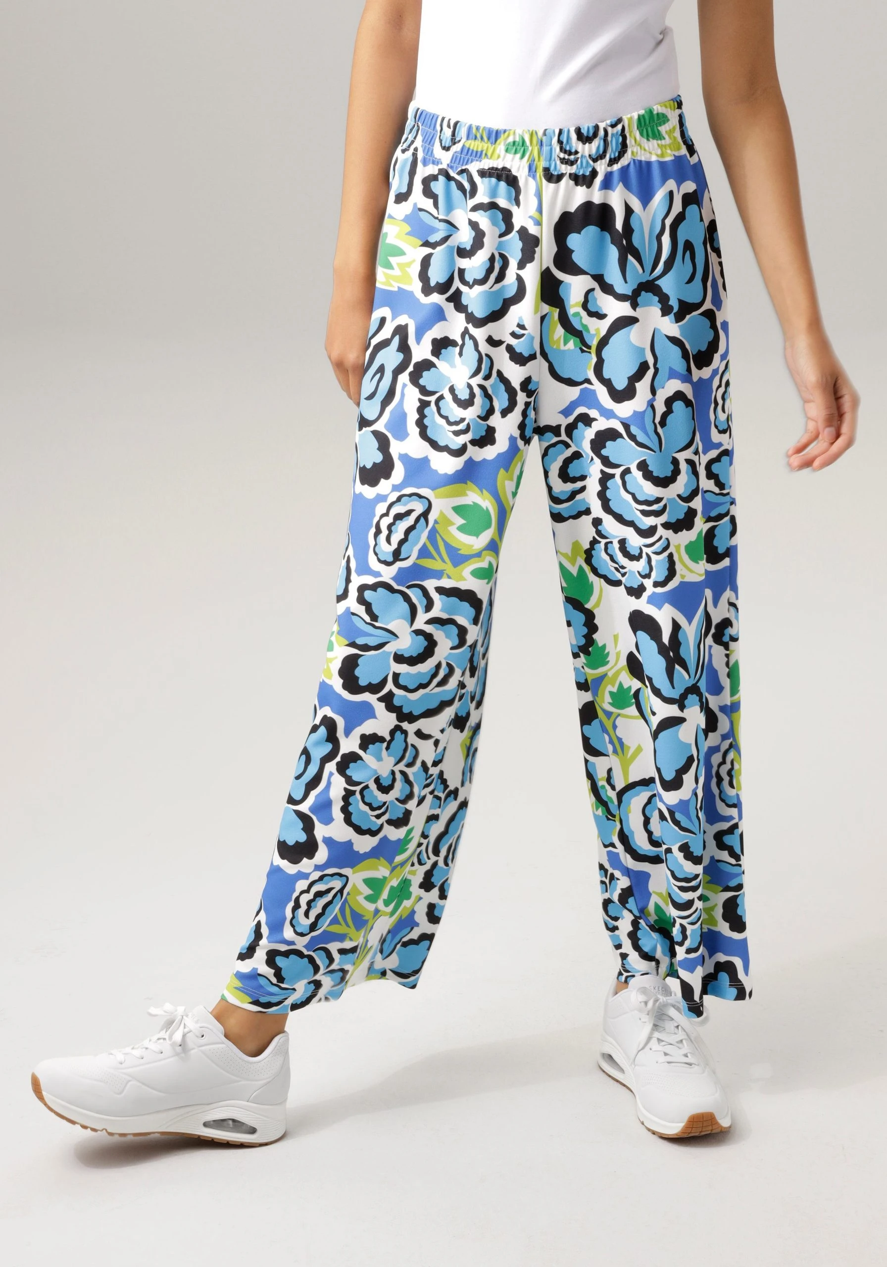 Aniston CASUAL Schlupfhose In 2 Großflächigen Blumendruck-Varianten - NEUE KOLLEKTION
