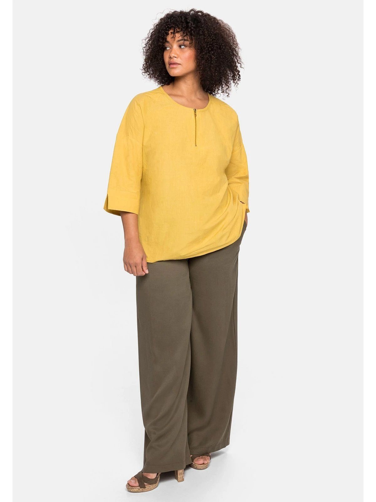 Sheego Bundfaltenhose Hose «Die Weite» Mit Paperbag-Bund Und Stoffgürtel – Bild 4