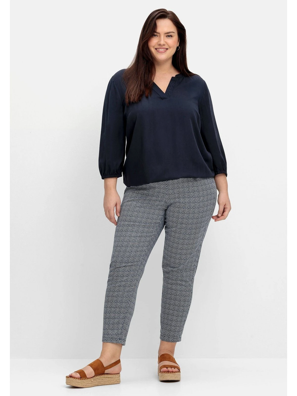 Sheego Stretch-Hose Schmale Hose Mit Minimalprint, Knöchellang