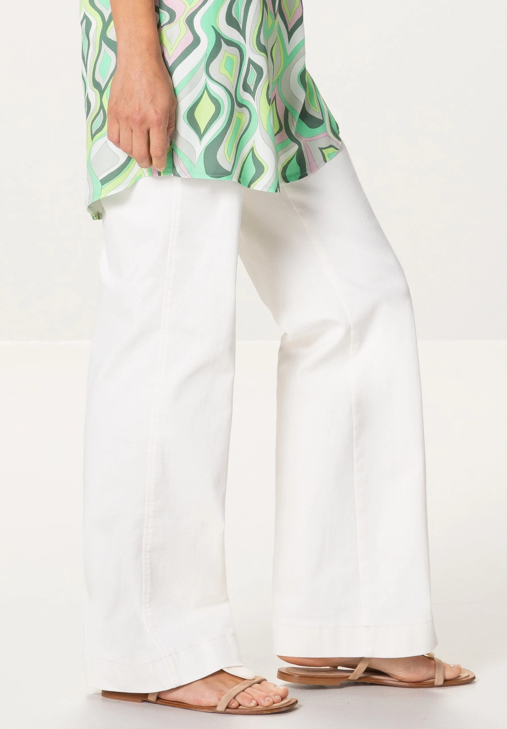 Bianca Stretch-Hose »MELBOURNE« Mit Angesagtem, Weiten Bein Und Vielen Details – Bild 4