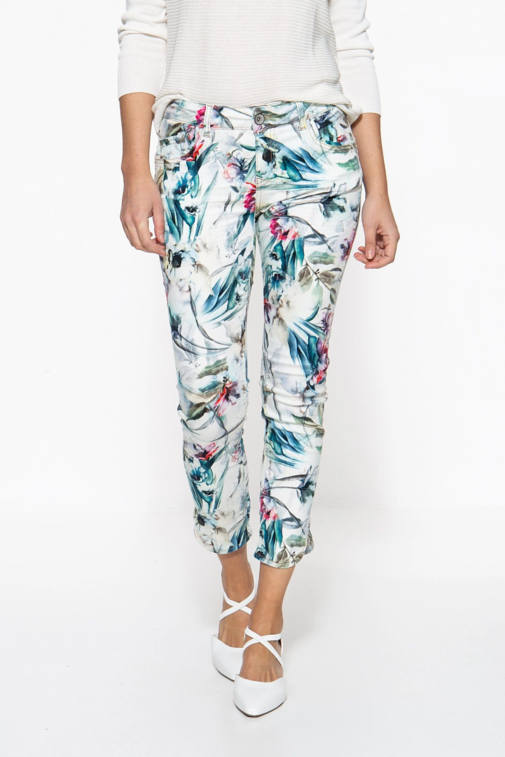 ATT Jeans 7/8-Hose »Leoni« Mit Floralem Druck Und Verzierten Eingriffstaschen