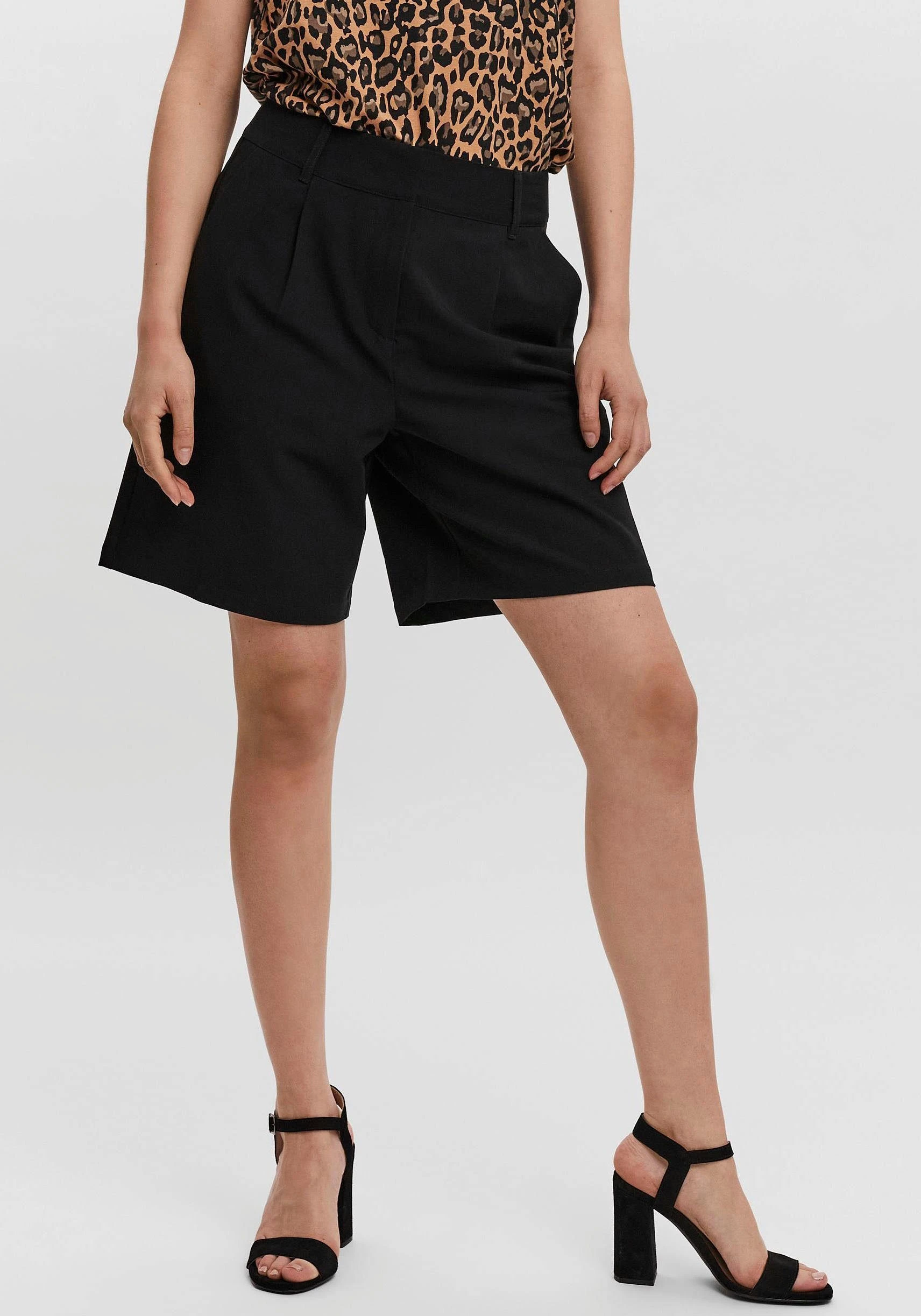 Vero Moda Shorts VMZELDA HW LOOSE SHORTS NOOS – Bild 5