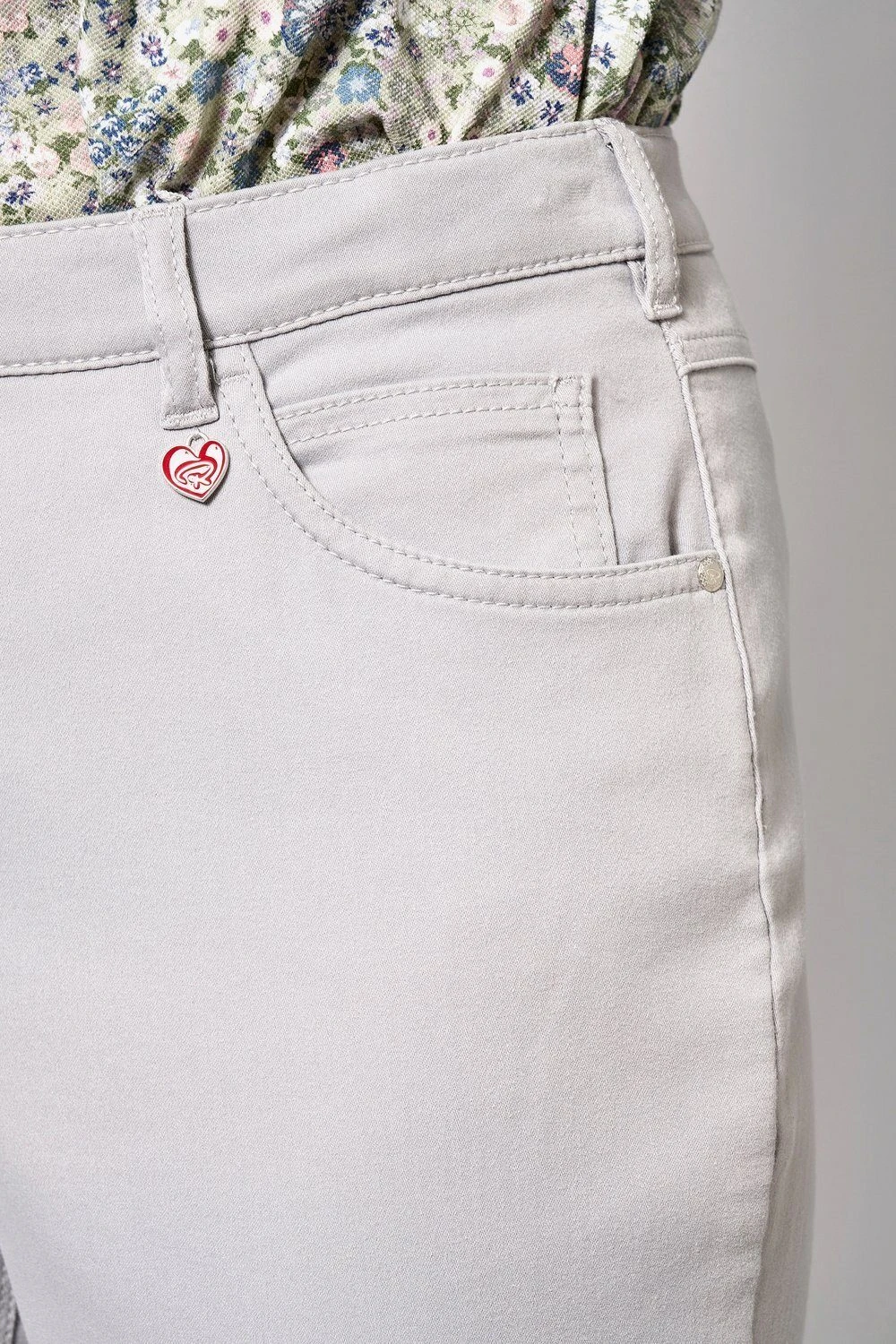 Relaxed By TONI 5-Pocket-Hose Geheimnisvolle Schoene Mit Verstellbarem Bund – Bild 4