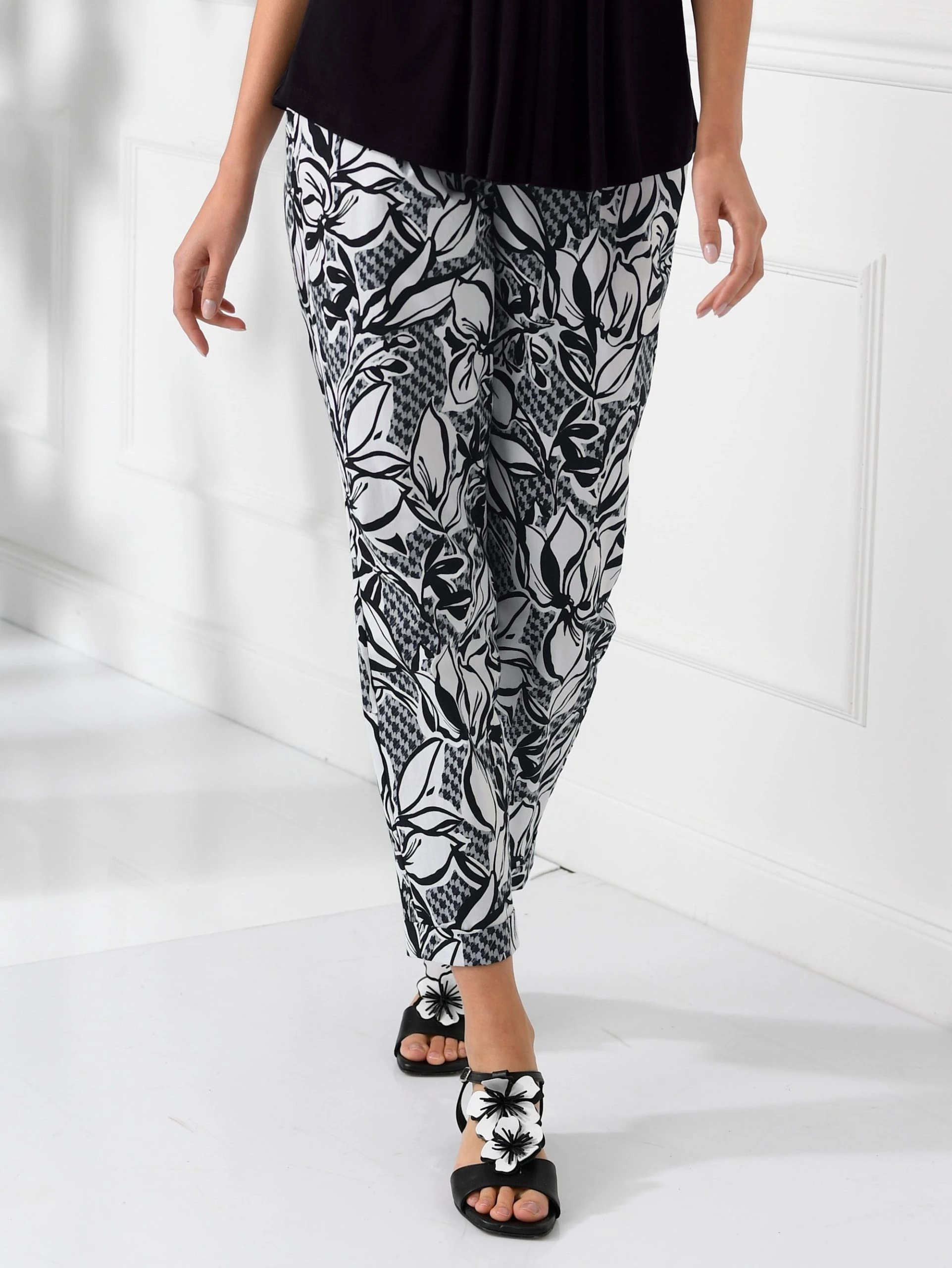 Alba Moda Stoffhose Hose (1-tlg) Mit Floralem Allover-Print – Bild 4