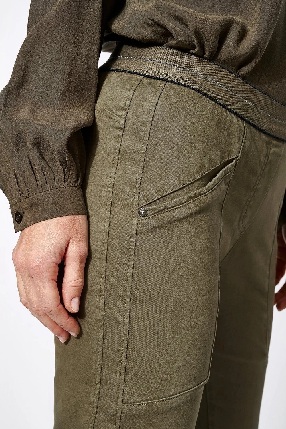 TONI Jogger Pants »Sue« Mit Gummizug – Bild 4