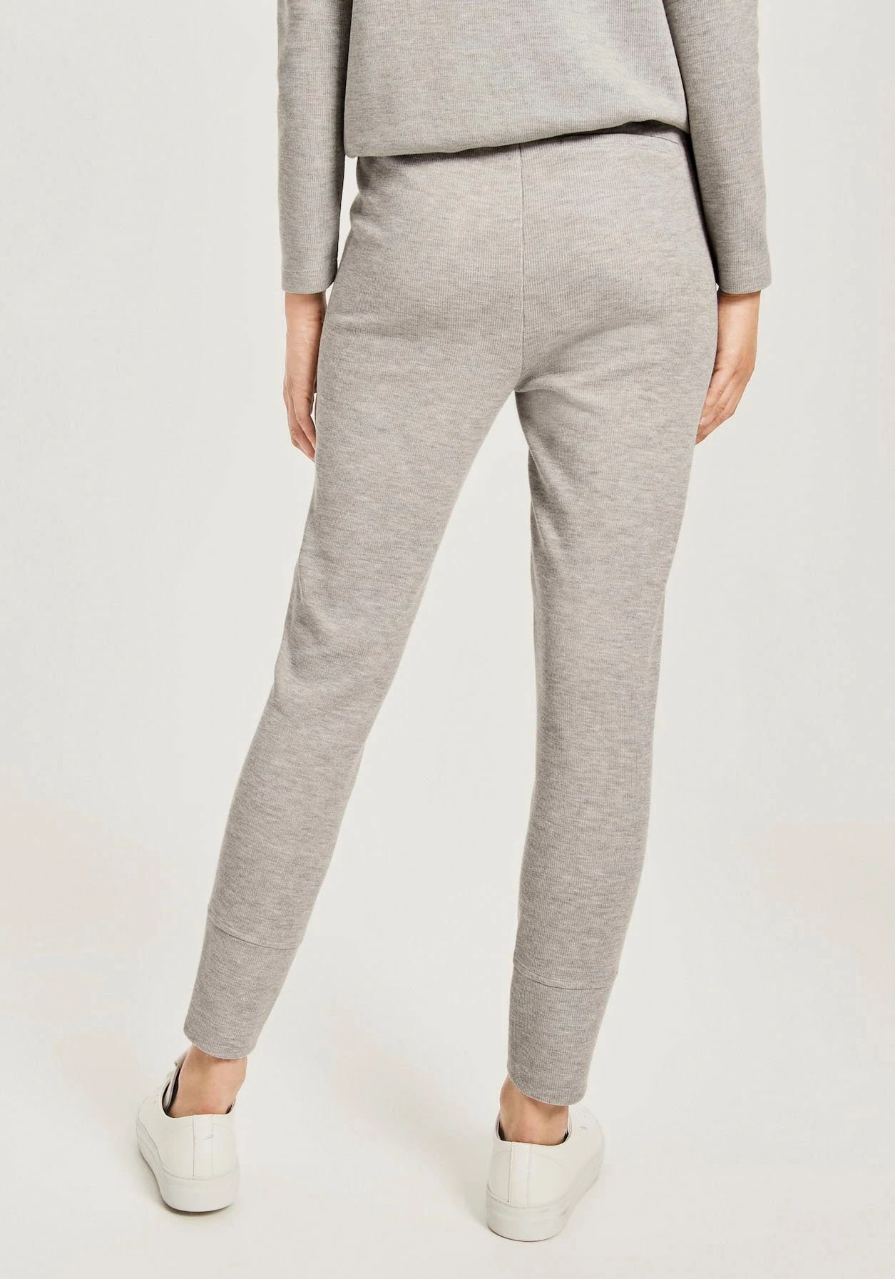 OPUS Jogger Pants »Edigna Cozy« Mit Breiten Bündchen Am Saum – Bild 2