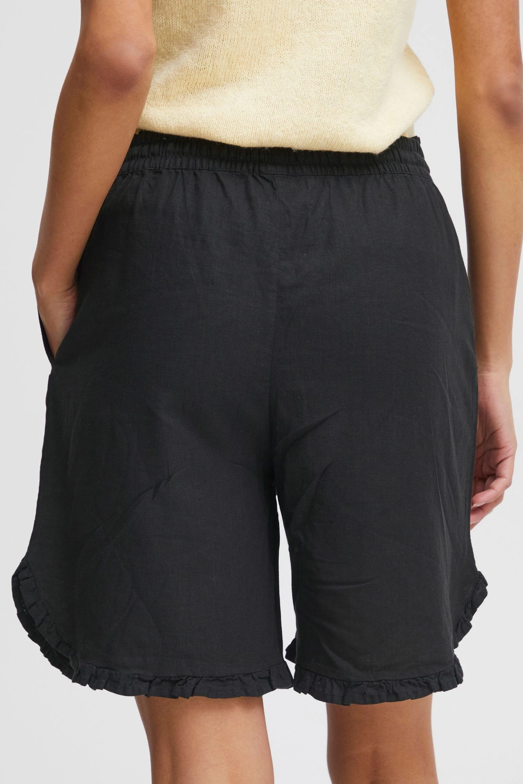 B.young Shorts BYFALAKKA FRILL SH - 20812977 – Bild 5