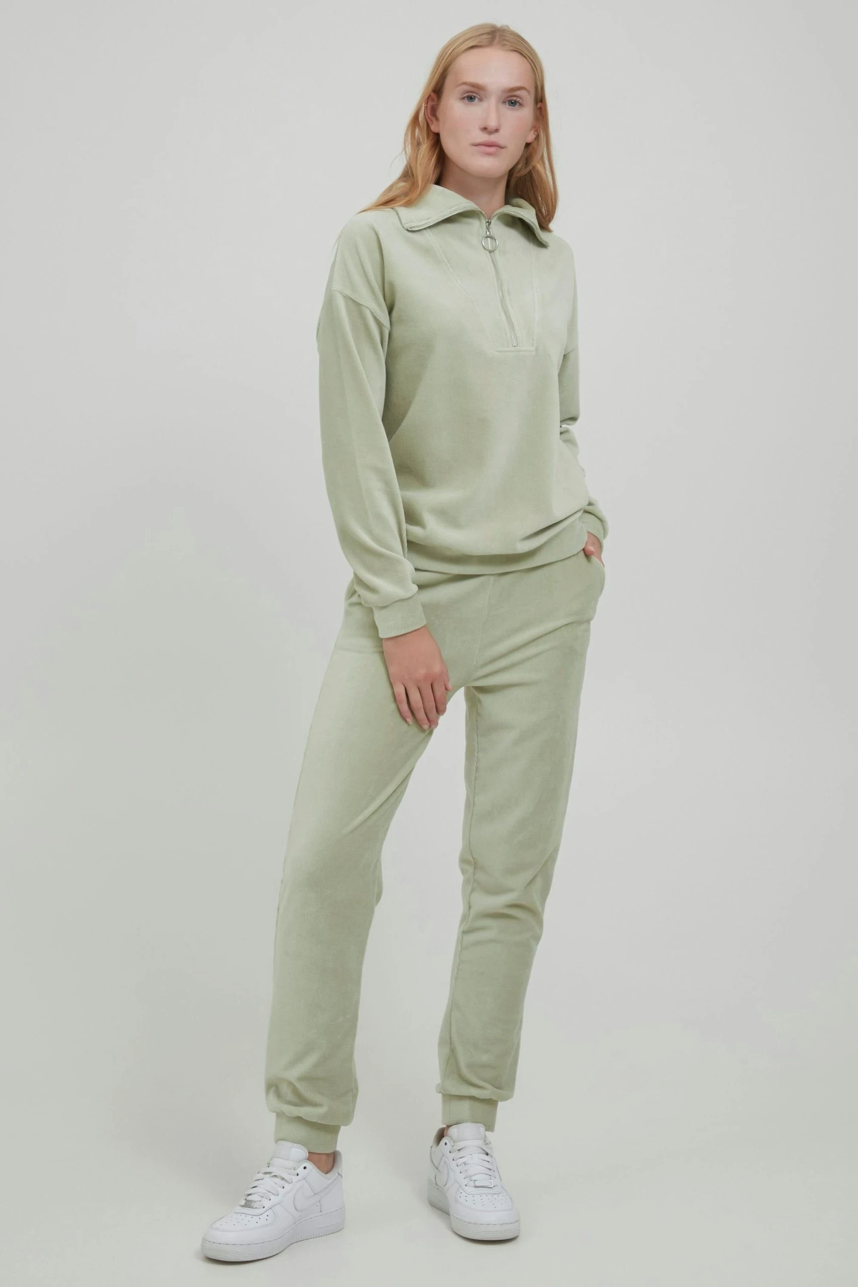 B.young Cordhose »BYPATINA PANTS - 20810793« Cordhose Mit Eingriffstaschen – Bild 2