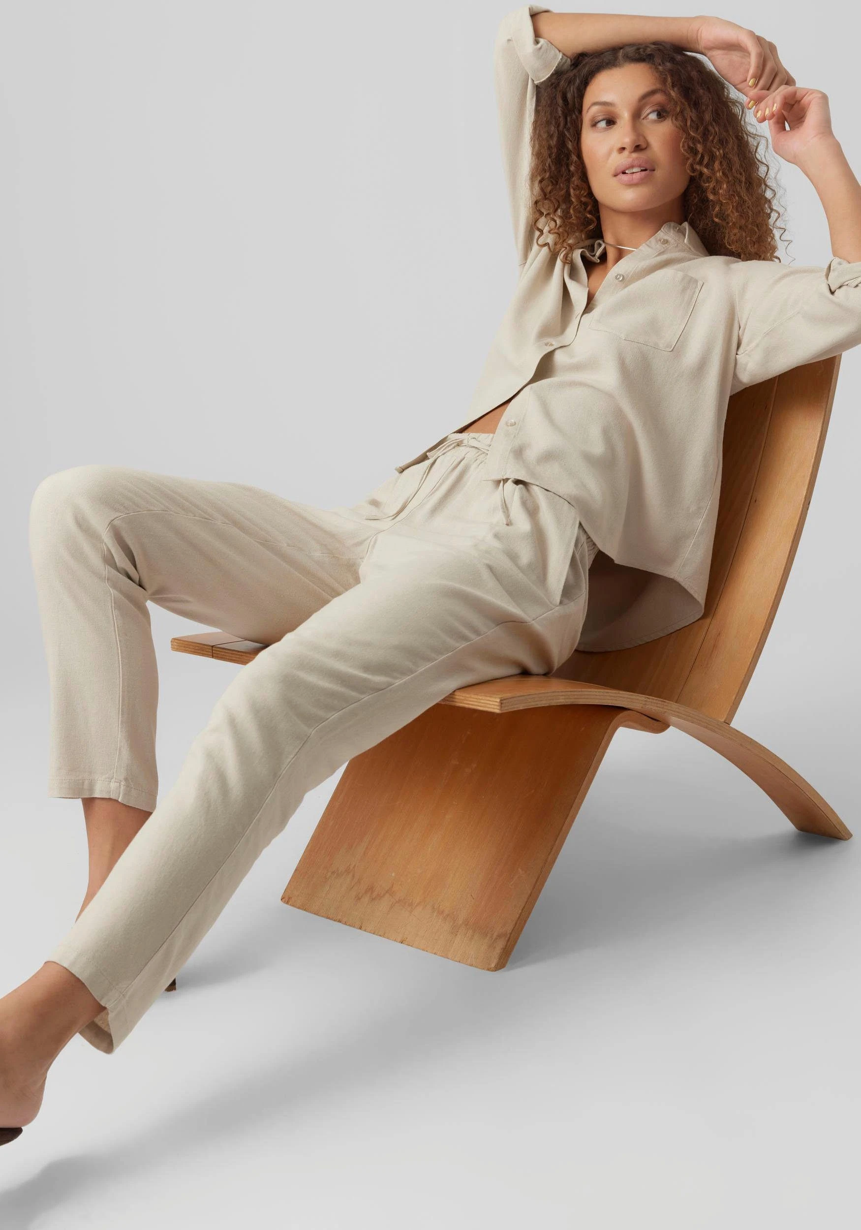 Vero Moda Schlupfhose VMJESMILO ANKLE PANTS GA NOOS Mit Leinen – Bild 6