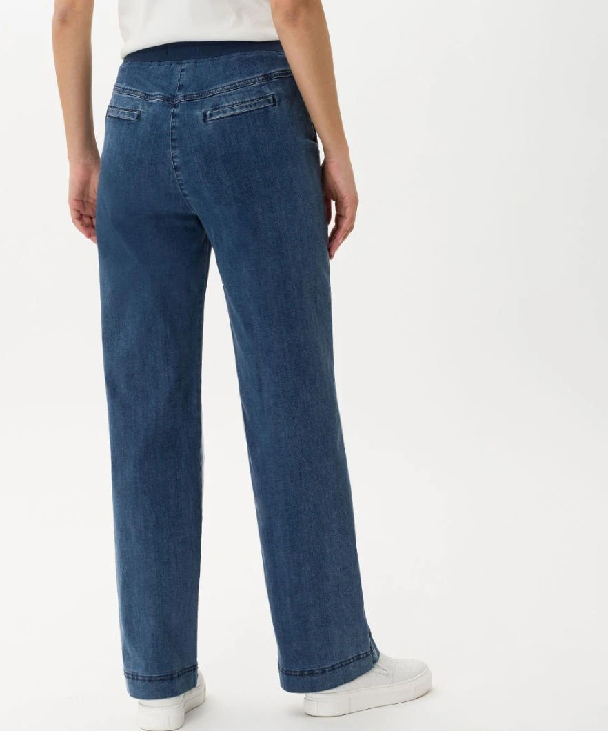 RAPHAELA By BRAX 5-Pocket-Hose Style PAM FLARED – Bild 4