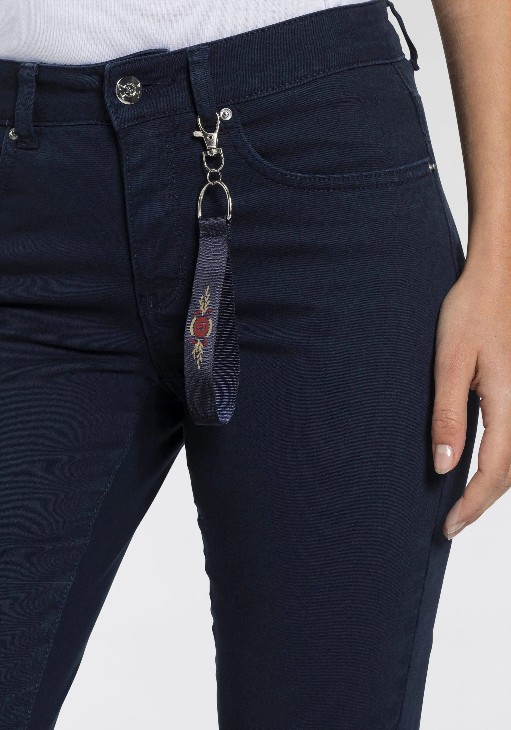 TOM TAILOR Polo Team 5-Pocket-Hose (Set, 2-tlg) Mit Abnehmbarem Anhänger – Bild 3