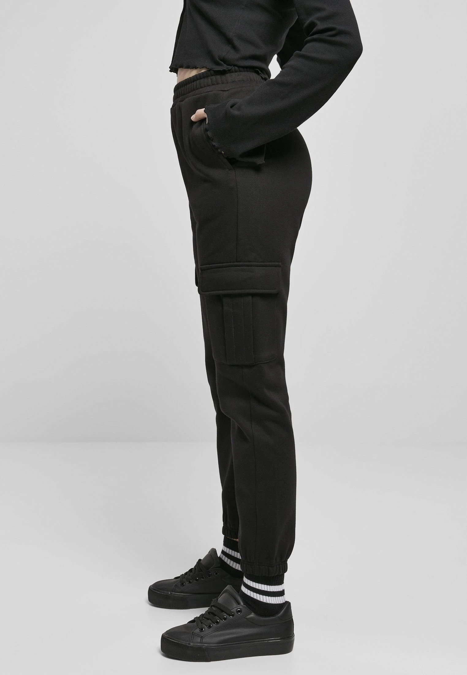 URBAN CLASSICS Stoffhose »Urban Classics Damen Ladies High Waits Cargo Sweat Pants« â Bild 2